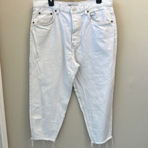 Zara White Relaxed Fit Jeans with Cropped Frayed Hem